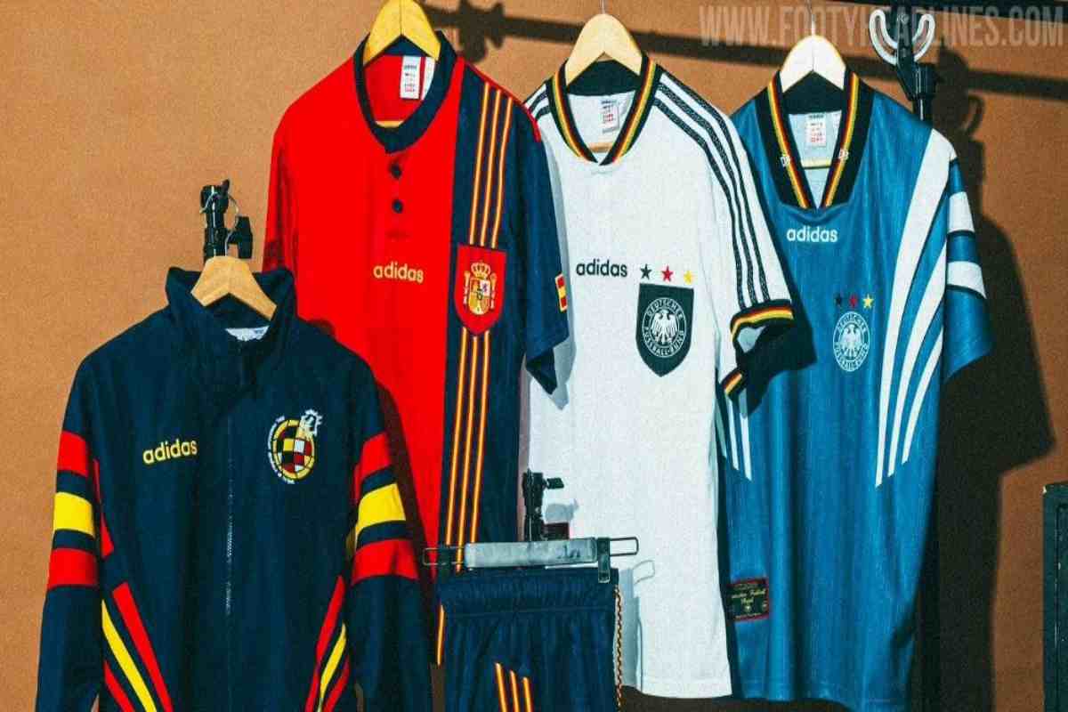 Camisetas de España, Argentina y Alemania., una de las colecciones.