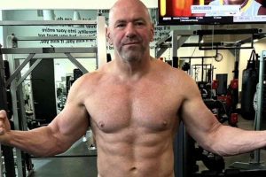 Dana White ayuno agua UFC