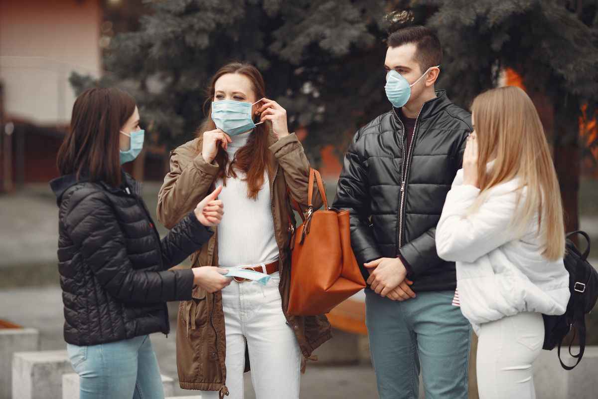 Mascarillas Médicos Centros Sanitarios Gripe Covid