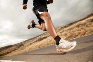 Si eres un runners, mira estos consejos para cuidar tus pies