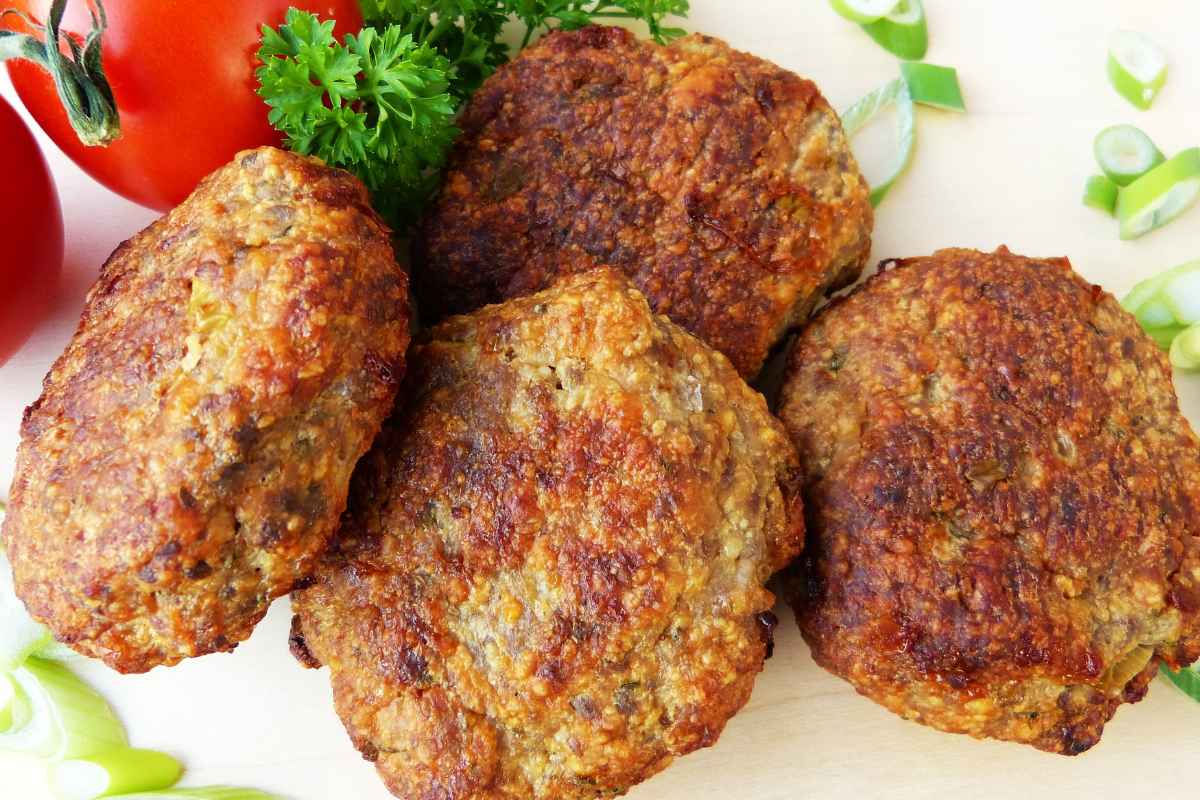 Primo piano diPolpette di melanzane light al forno