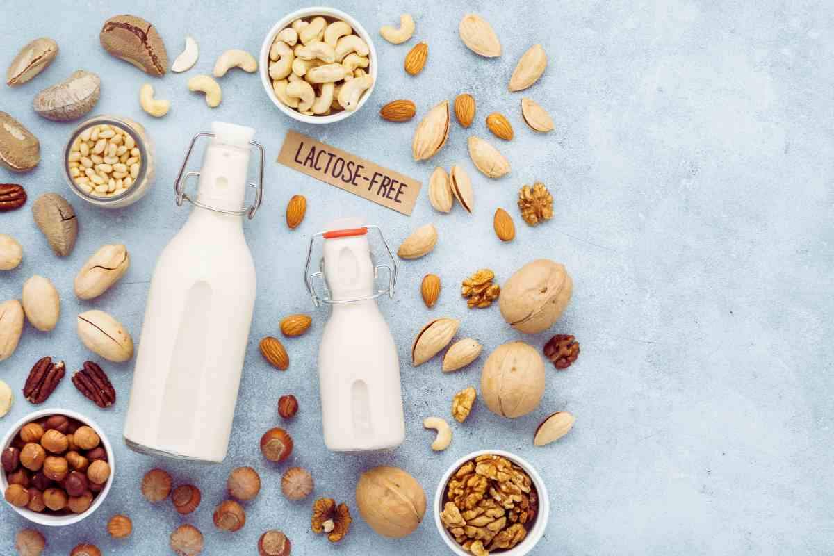 latte scritta lactose free e frutta secca