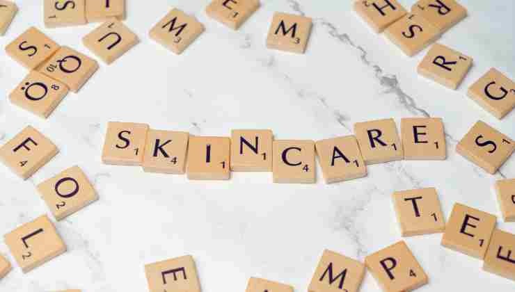 palabra skincare lettere